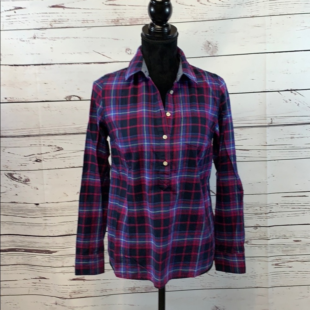 Tommy Hilfiger Women’s flannel Plaid Top Small
